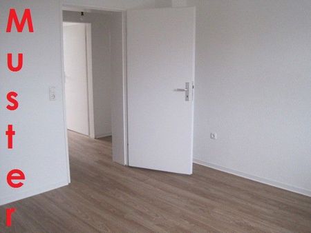 Frisch renoviert bis zu Ihrem Einzug - 3 Zimmer Wohnung mit Balkon - Foto 4