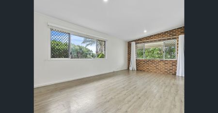 TOP-FLOOR 2 BEDROOM UNIT IN WOORIM - Photo 3