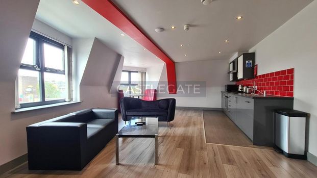 2 bedroom flat share to rent - Photo 1