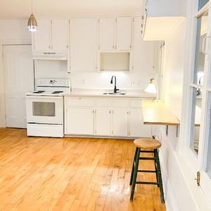Superbe appartement lumineux avec jardin au cœur de Saint-Henri (English version below) - Photo 2