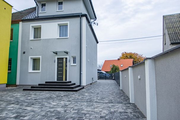 Stylowa Kawalerka na Poddaszu - Zdjęcie 1