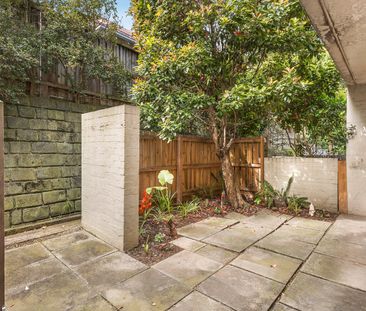 11/217A Highfield Road, Camberwell VIC 3124 - Photo 6