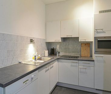 Appartement te huur in Ixelles - Photo 3