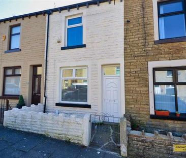 St Johns Road, Burnley, BB12 - Photo 4