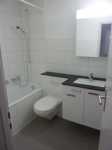 Moderne 1.5-Zimmerwohnung mit Balkon an top Lage - Foto 3