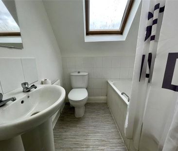 2 bedroom apartment to rent - Photo 6