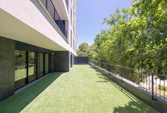 2 Bedroom Apartment with garden, Miraflores, Oeiras