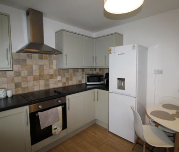 2 bedroom apartment to rent - Photo 6