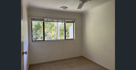 Great location - Photo 2