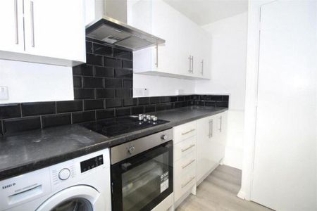 1 bedroom ground floor flat to rent - Photo 5
