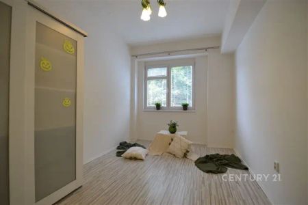 Pronájem, Byty 3+1, 79 m - Fotografie 2