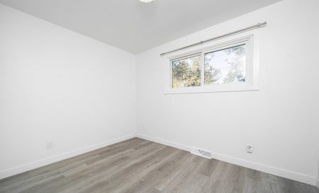 129 Stapleton - Photo 4