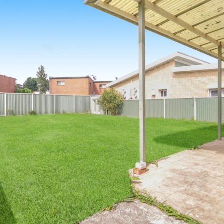 Well Presented 4 Bedroom Home - Photo 4