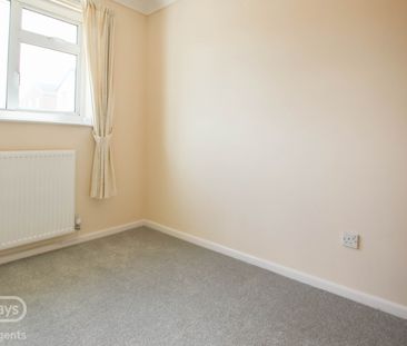 2 bed bungalow - Photo 4