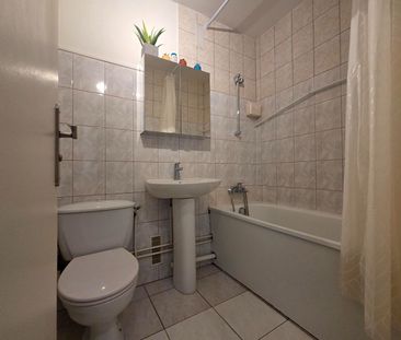 Location Appartement 2 pièces 34m² - Photo 2
