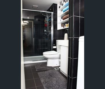 404/240 Barkly Street, Footscray, Vic 3011 - Photo 2
