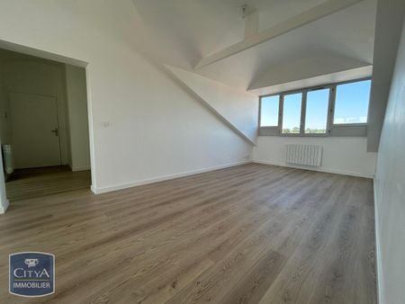 Location Appartement 3 pièces 75m² RAMBOUILLET 78120 - Photo 2