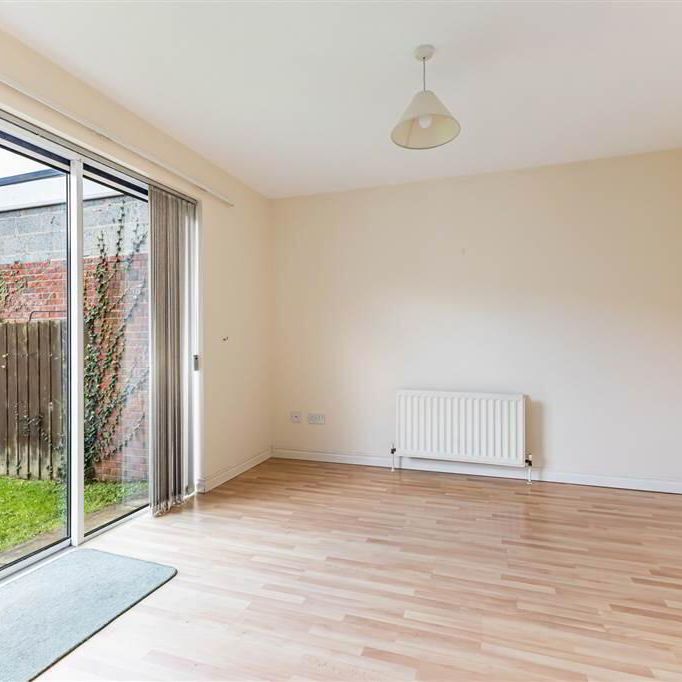 7 Lord Warden's Green, Bangor, BT19 1YR - Photo 1