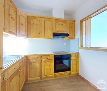 Appartement rénové de 2,5 pièces avec balcon et vue sur la Broye - Photo 3