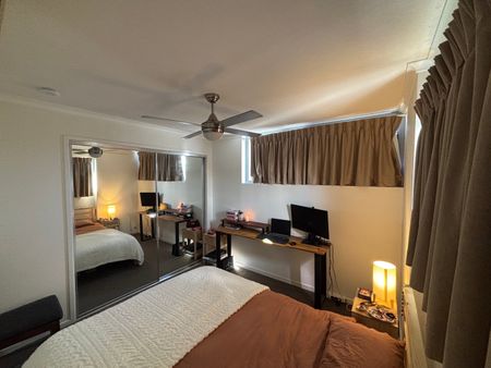 Bowen Hills - Photo 4