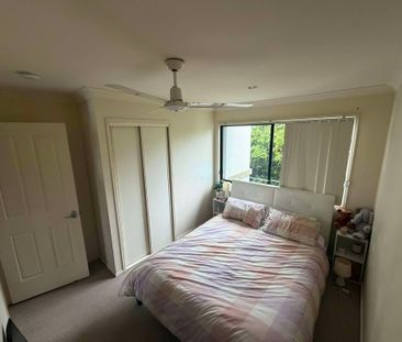 Upper Coomera - Photo 4