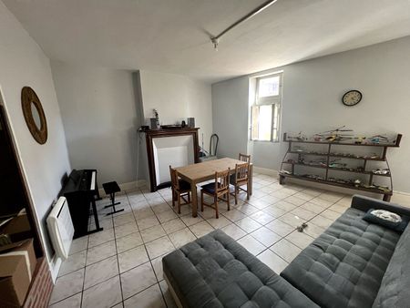 Location appartement 2 pièces, 64.00m², Gaillac - Photo 3