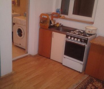 Lumina, vila 8 camere, mobilata, gaze, inchirieri - Fotografie 2