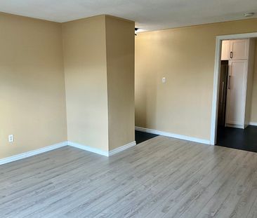 For Lease - 156 Moira Street Unit# Unit 3, Belleville, Ontario - Photo 1