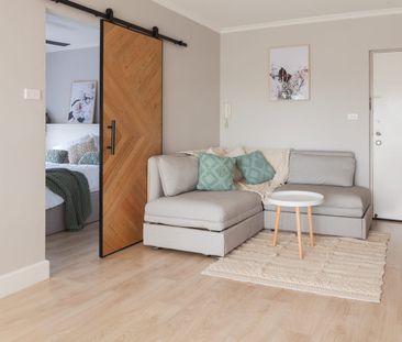 Easy living, close to all amenities - Photo 1