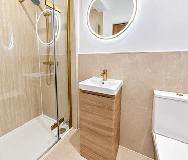 1 bedroom in a house share to rent - Photo 5