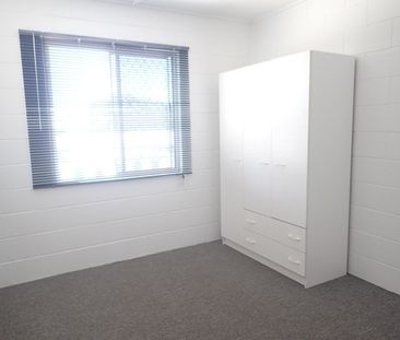 Tidy One Bedroom Unit In North Mackay - Photo 2