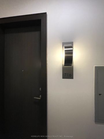 Lofts 399 , #716 - Photo 3