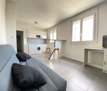 Location Appartement 1 pièce 23m² SAUMUR 49400 - Photo 3