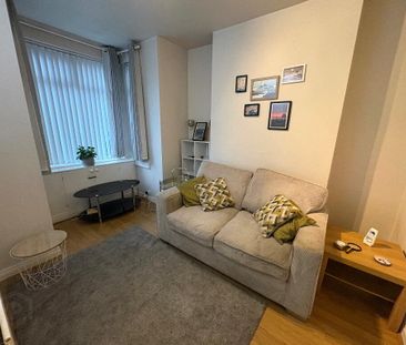 58 Donnybrook Street, Lisburn Road, Belfast, BT9 7DD - Photo 2