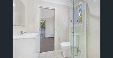 Prime Location, Near-New Granny Flat with Gas Cooking - Photo 3