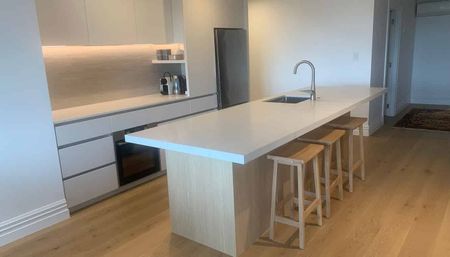 Furnished apartment in Remuera's best address - Photo 4