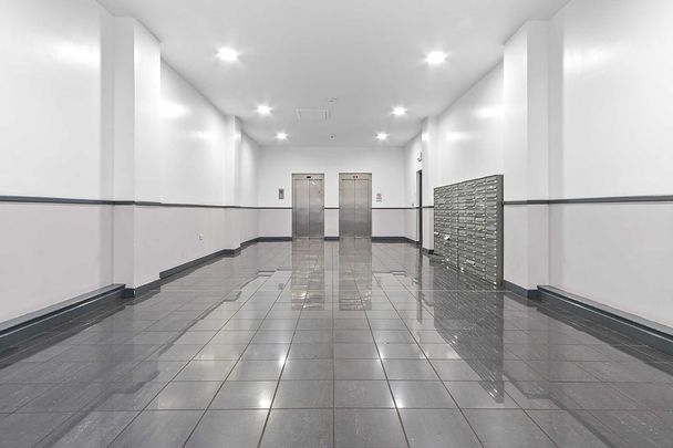 Price £1,250 pcm - Available Now - Unfurnished - Photo 1