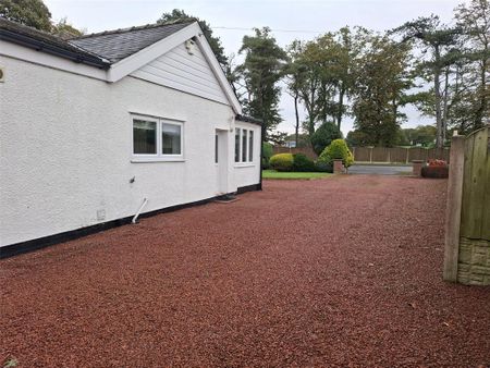 2 bedroom detached house to rent - Photo 3