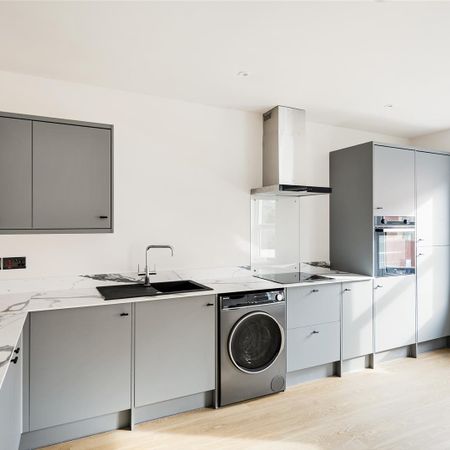 Church Road, Lawrence Hill, Bristol - Photo 3