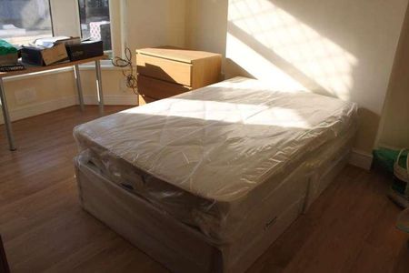 Mackintosh Place, Roath, Cardiff, CF24 - Photo 5