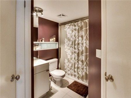 For Lease - 111 Elizabeth Street Unit# 1001, Toronto, Ontario - Photo 2
