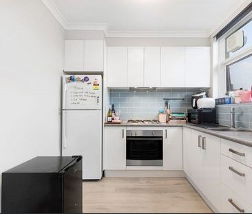 6/211 Williams Road, South Yarra - Photo 6