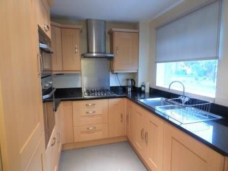 Hembury Close, Hardwicke - Photo 2