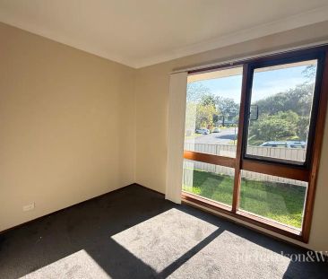 “Comfortable Family Home!” - Photo 4