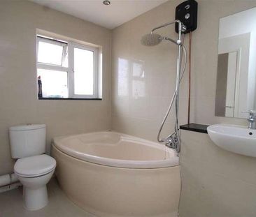Orton Avenue, Peterborough, PE2 - Photo 2