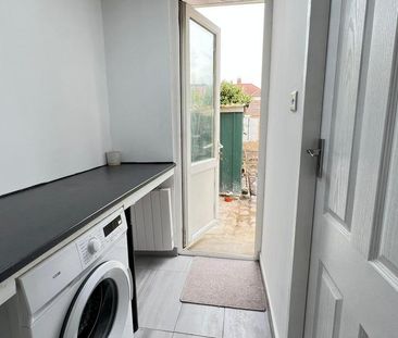 3 bedroom house to rent - Photo 3