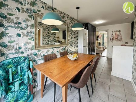 3 bedroom terraced house to rent - Photo 5