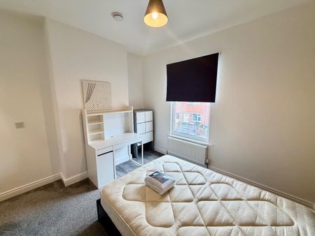 Monks Road, Coventry - Close to City Centre - Photo 4