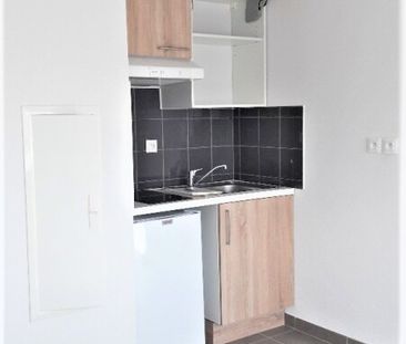 Location Appartement 1 pièce 17m² PAU 64000 - Photo 1