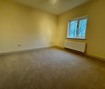 2 bedroom semi-detached house to rent - Photo 2